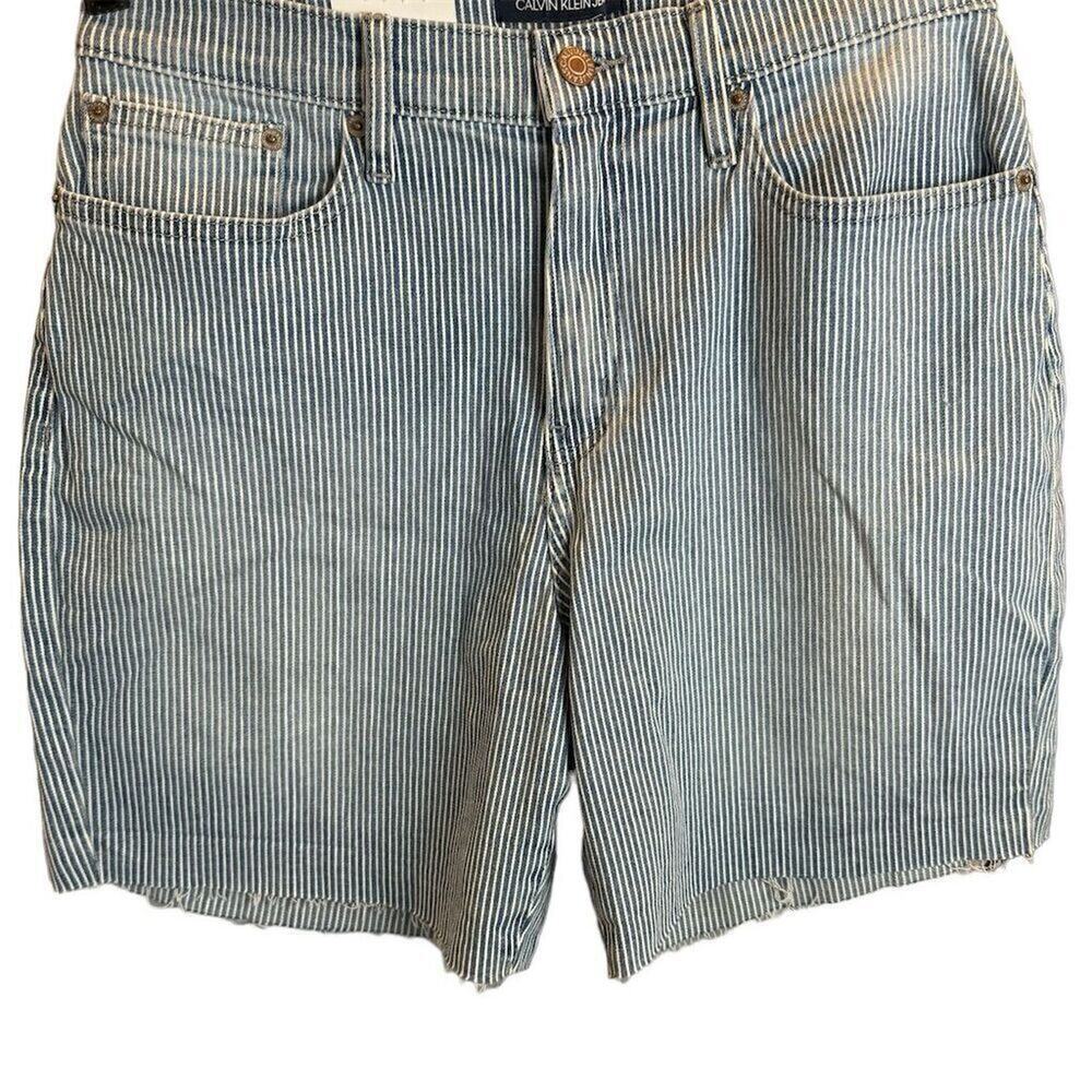 Calvin Klein Jeans Women's Bermuda Shorts Railroad Blue Striped Cuffed Size 10